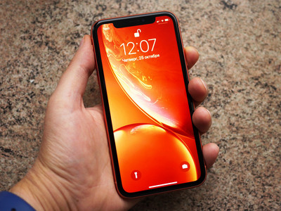    Apple iPhone XR