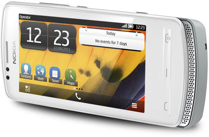 Nokia 700 White